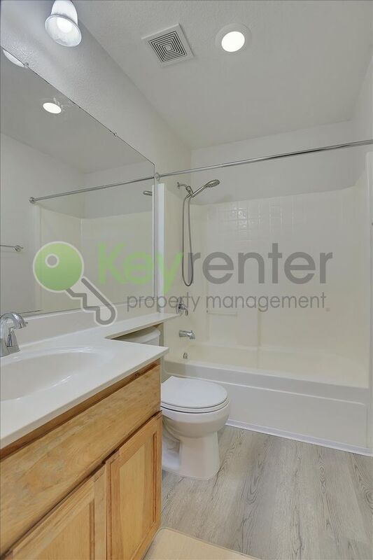 Building Photo - 461 Anjou Cir