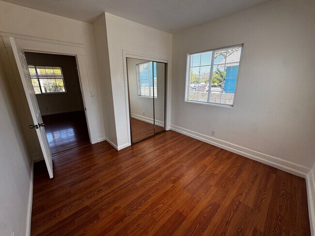 Building Photo - 440-46 Millar Ave