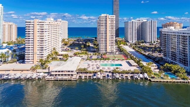 Building Photo - 1985 S Ocean Dr