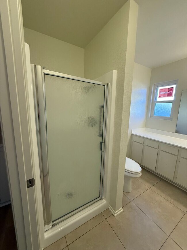 Building Photo - The Popular Freestanding El Dorado in Leisure Village