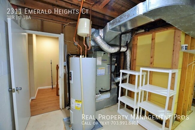 Building Photo - 2311 Emerald Heights Ct