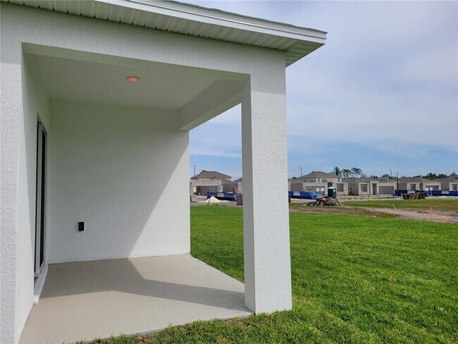 Building Photo - 399 Tanis Ave