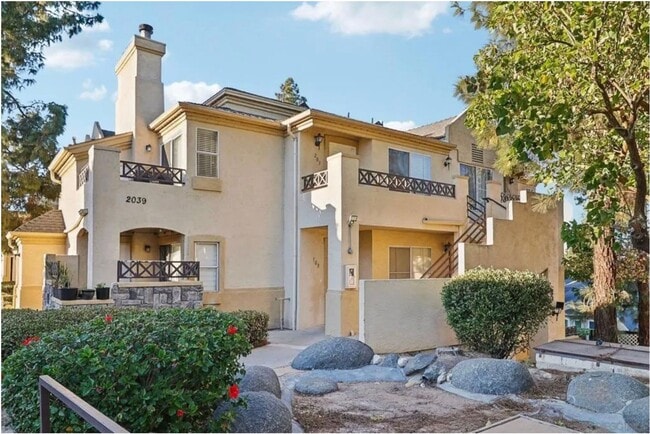 Building Photo - Charming 3BD/2BA Townhouse in Chula Vista ...