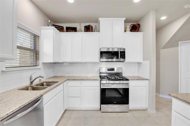 Building Photo - 10420 Big Sandy Ct