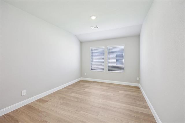 Building Photo - 409 Midnight Oak Dr