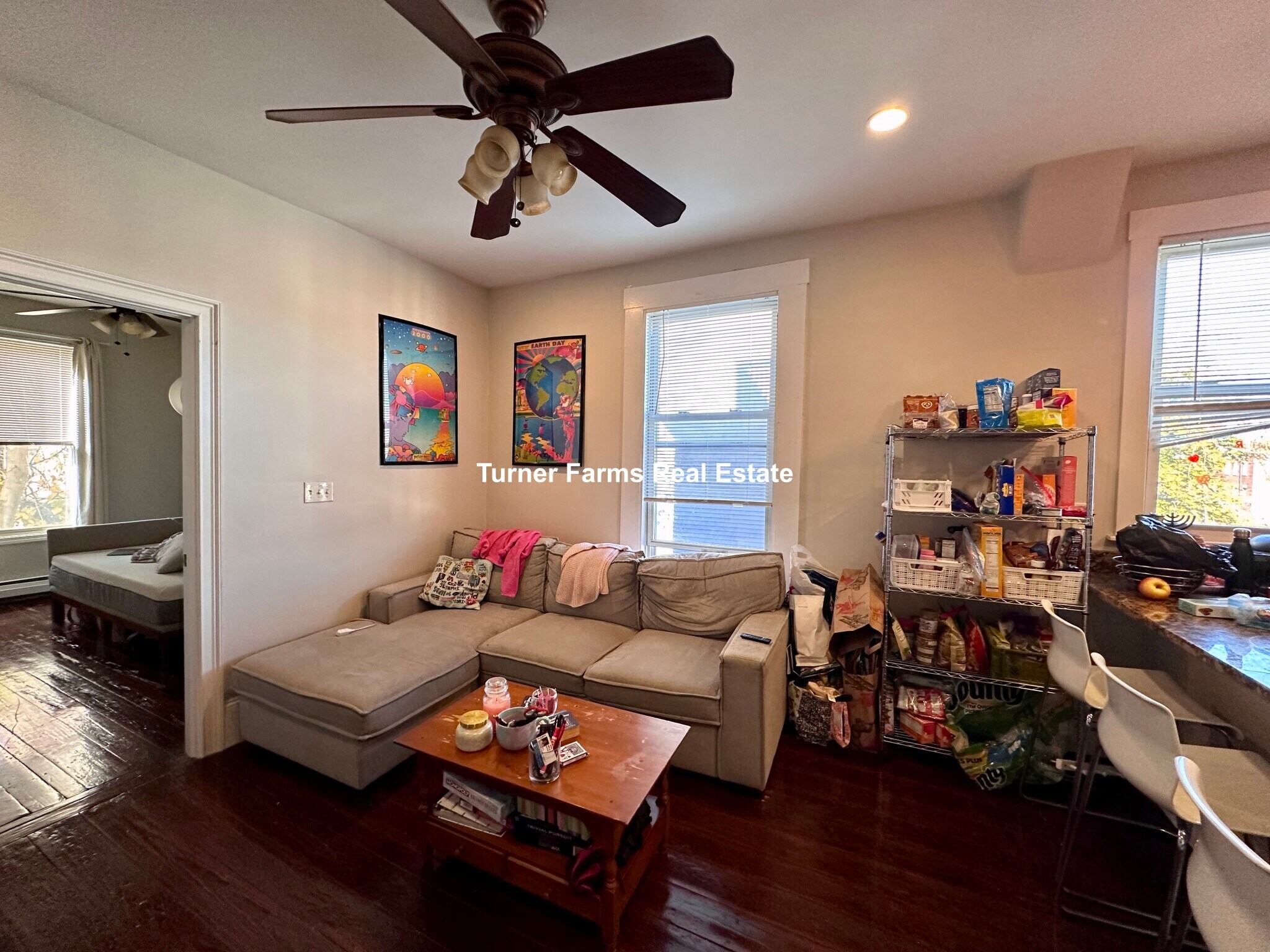 Building Photo - 717 Parker St