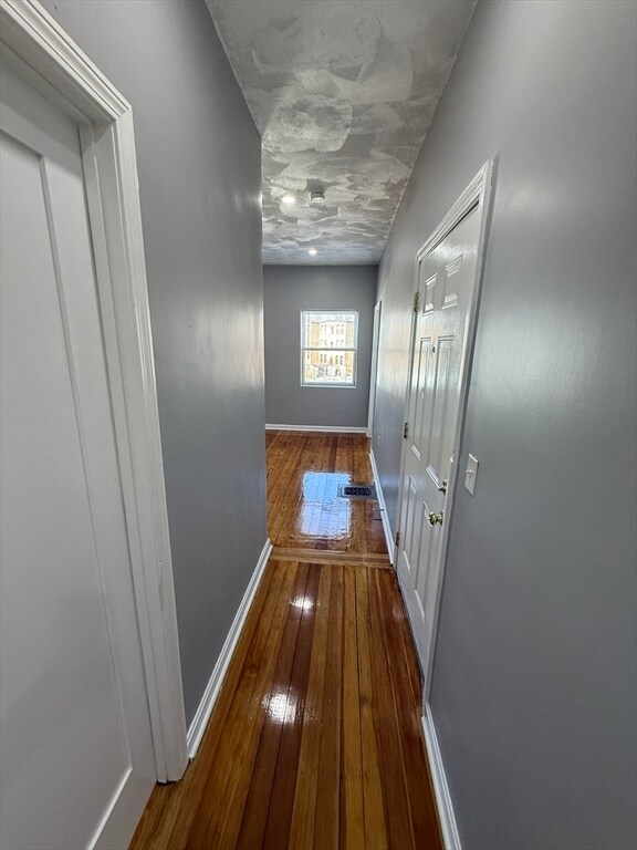 Building Photo - 70 Bragdon St