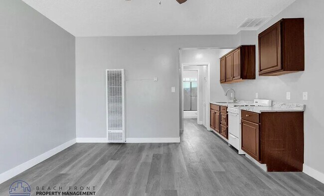 Floorplan - 12306 Gale