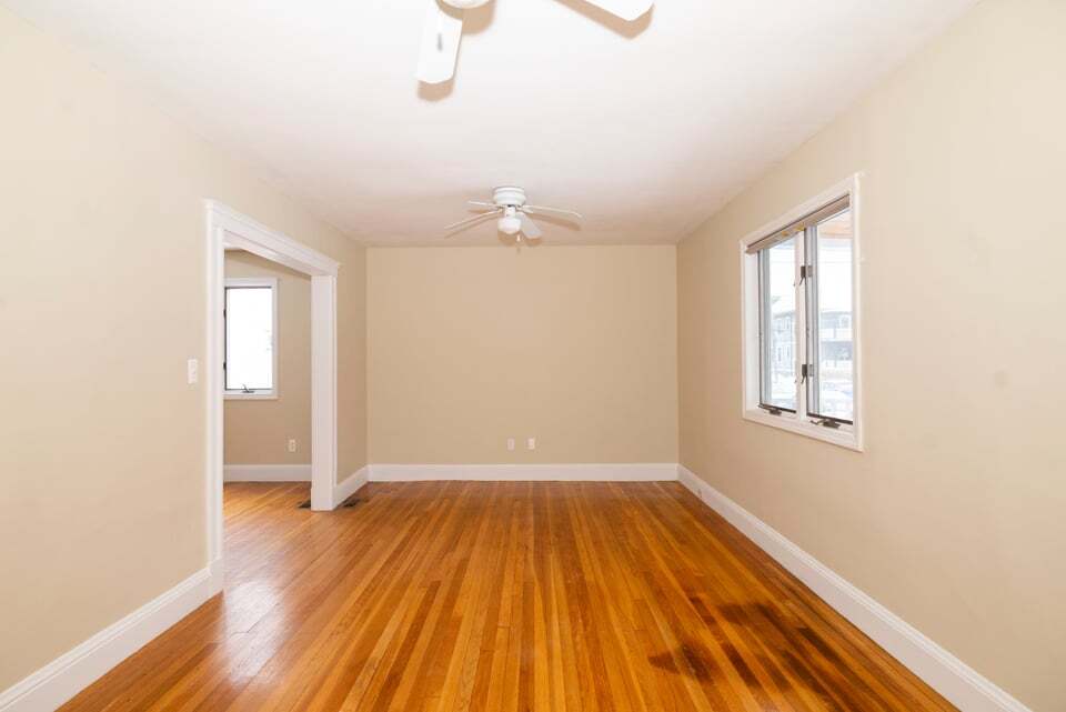 Building Photo - 15 Wheelwright Rd