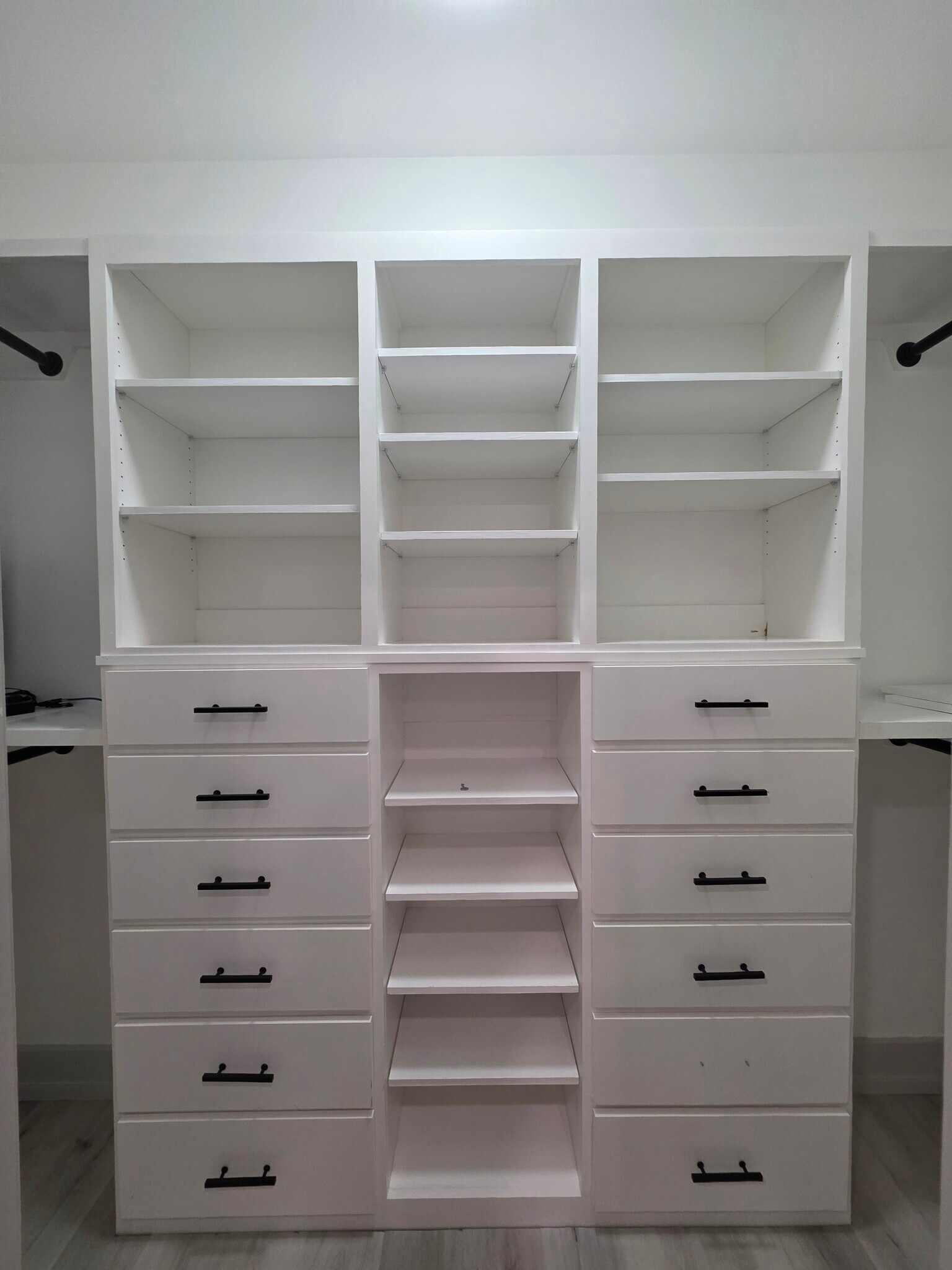 Building Photo - 7476 Woodland Trace Ct