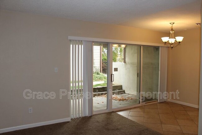 Building Photo - 3529 S Fairplay Way