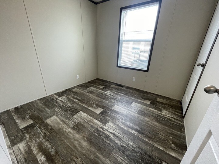 Building Photo - 38039 Pardo Dr