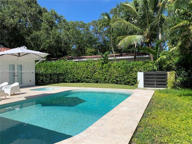 Building Photo - 614 San Juan Dr