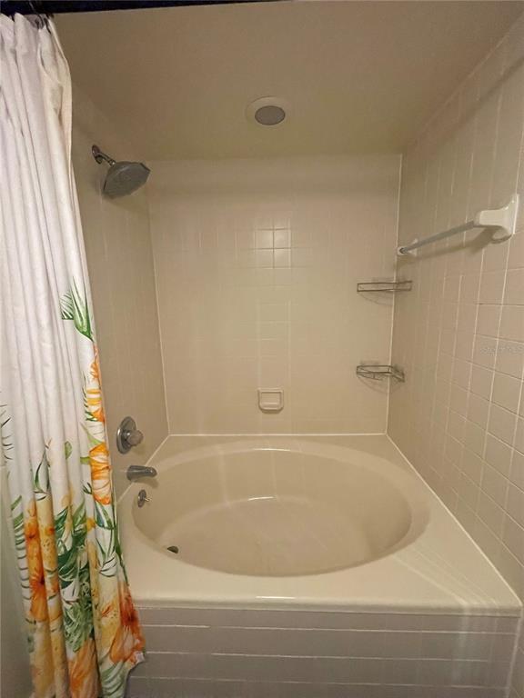 Building Photo - 7652 Spring Bay Cove