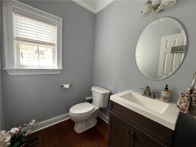 Building Photo - 7190 Belcrest Dr