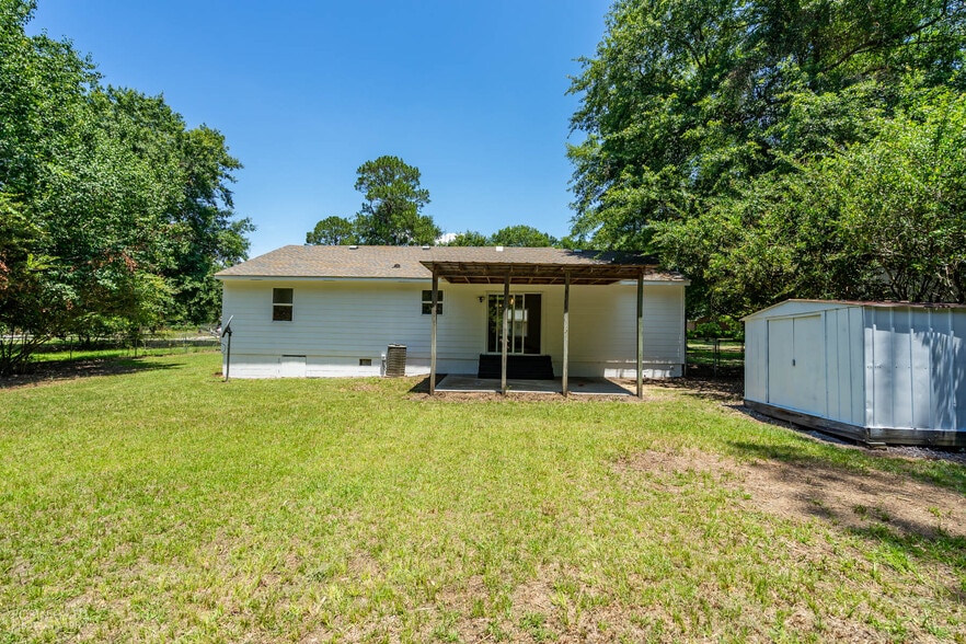Building Photo - 502 Cherokee Court