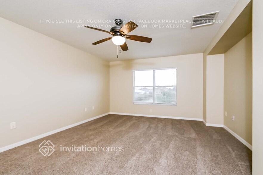 Building Photo - 5239 Moon Shell Dr