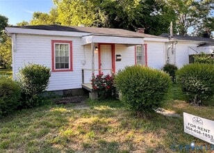 Building Photo - 716 Bollingbrook St