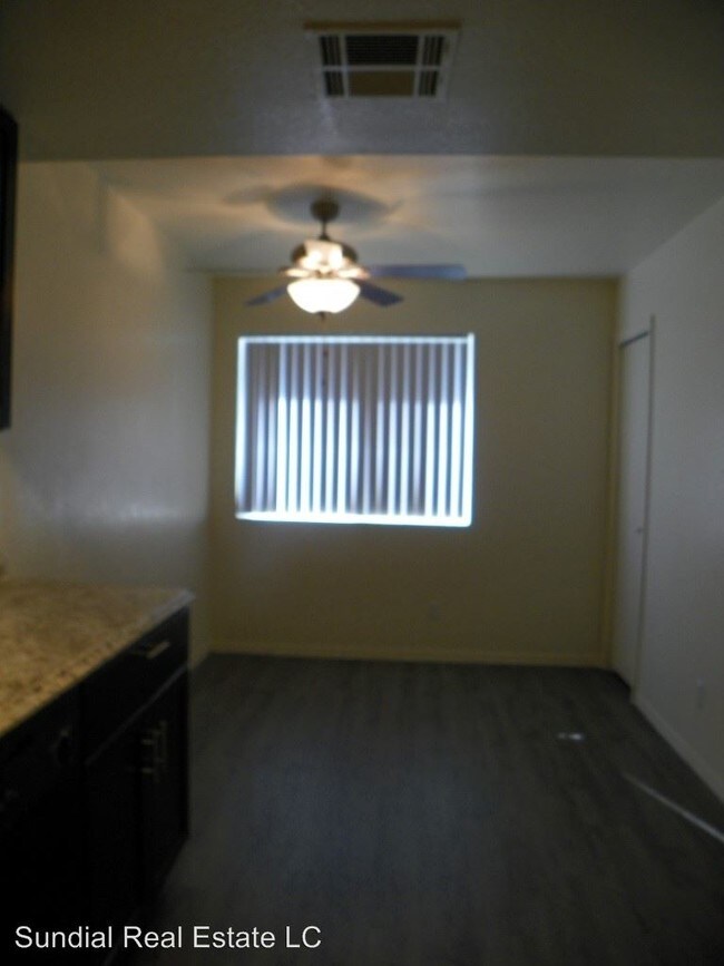 Building Photo - 65-65 N May