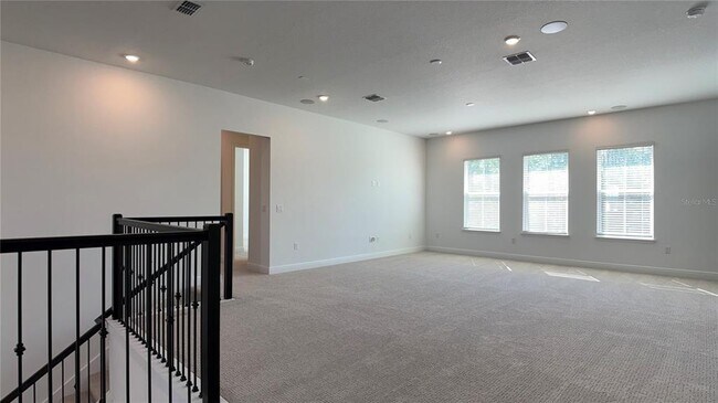 Building Photo - 14415 Crest Palm Ave