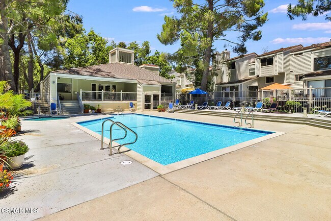 Building Photo - 1208 Westlake Blvd