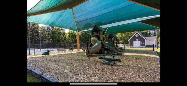 Building Photo - 4512 Emmit Dr