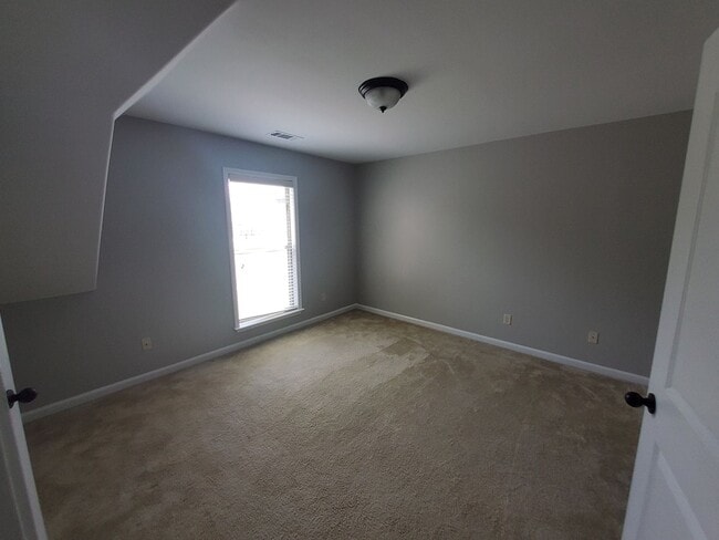 Building Photo - 42 Sterling Ridge Dr