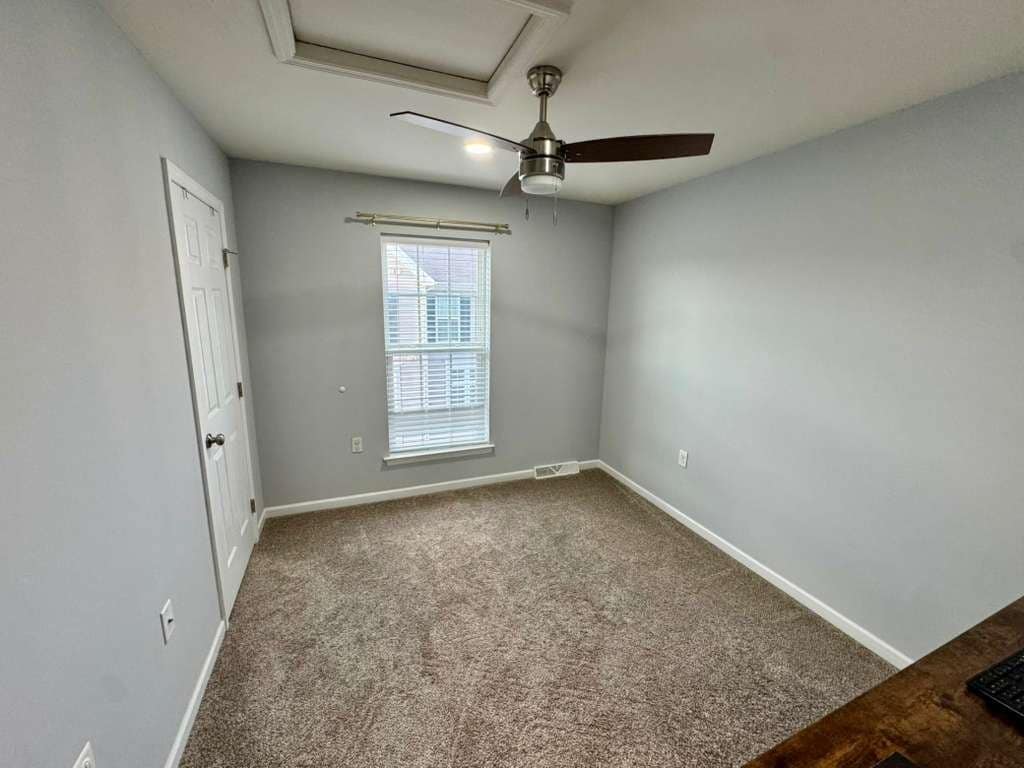 Building Photo - 3017 Meridian Cmns