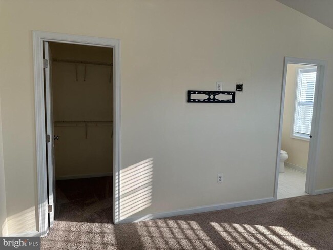Building Photo - 23190 Wrathall Dr