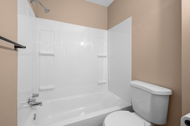 Building Photo - 2016 Reynolds St