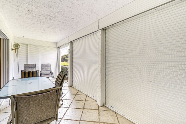 Building Photo - 432 Teryl Rd