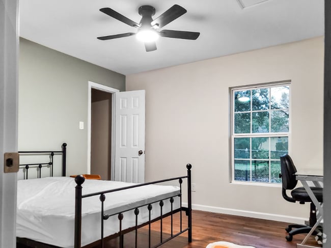 Building Photo - 5031 Arvilla Ln