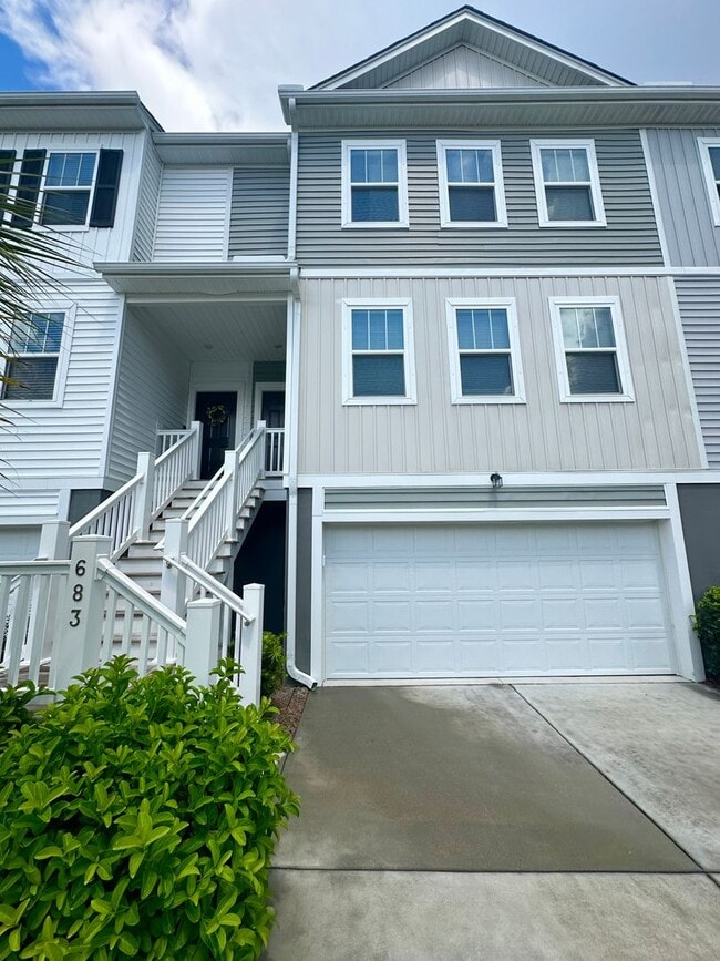 Primary Photo - Lovely Townhome in Marshview Commons