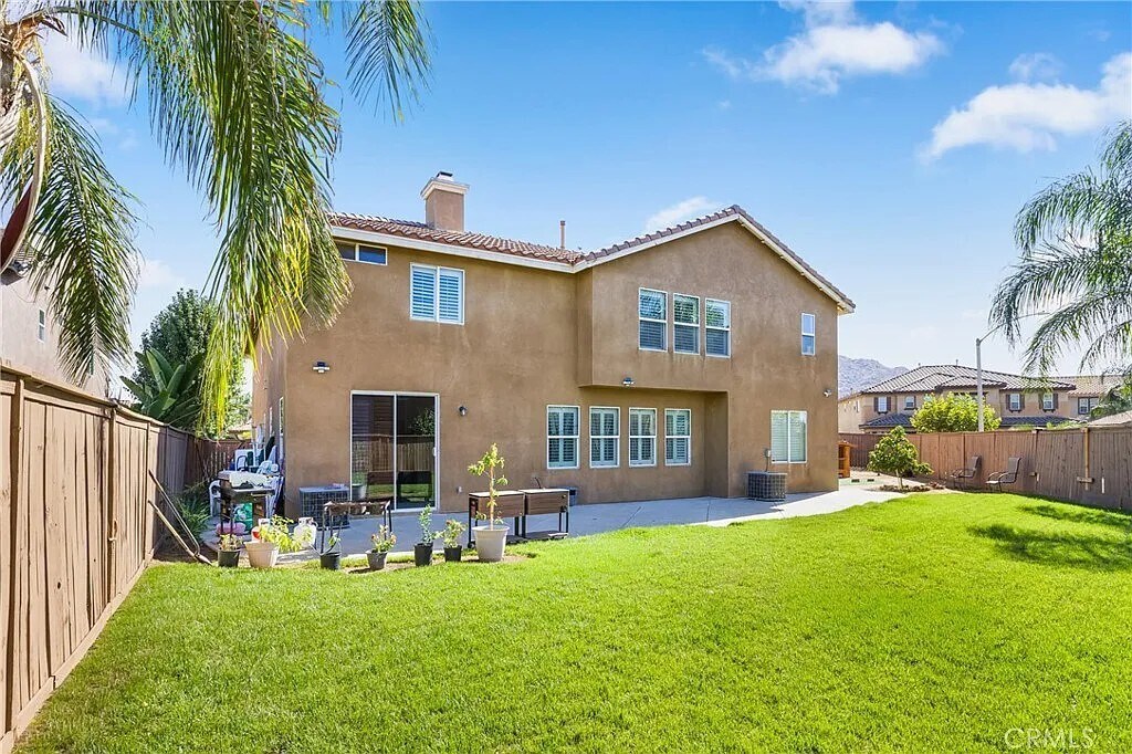 Building Photo - 1411 Scenic Ct