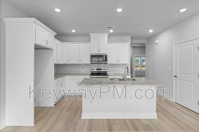 Building Photo - 1316 Newbern Dr