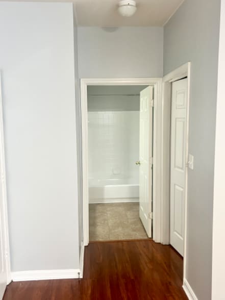 Building Photo - 15605 Everglade Ln