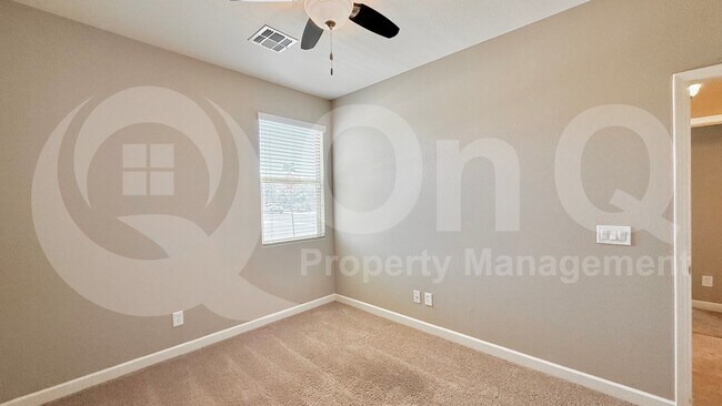Building Photo - 1228 E Palo Verde Dr