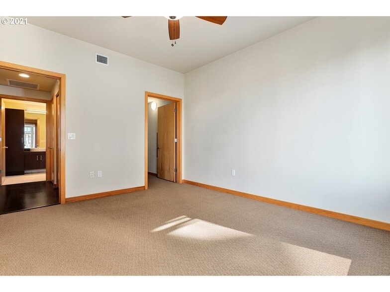 Bedroom - 1255 NW 9th Ave