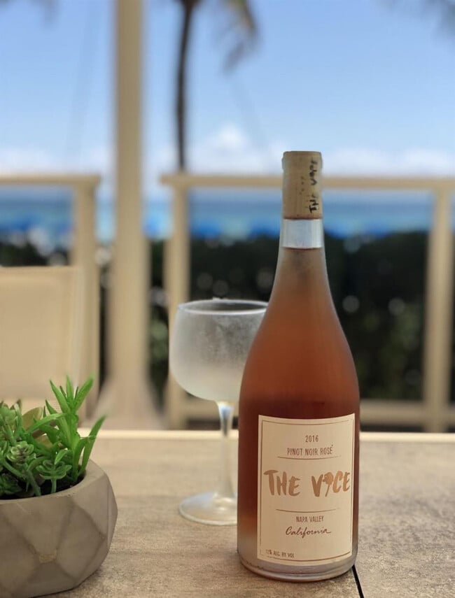 Building Photo - 17201 Collins Ave