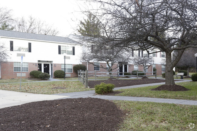 Building Photo - Orchard Court Apartments