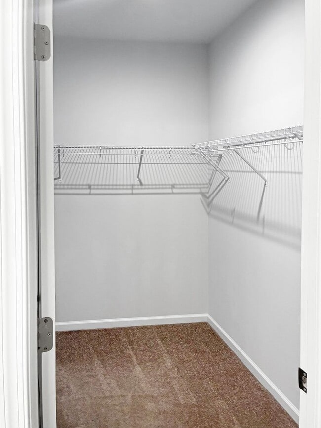 Building Photo - 2 Bedroom Condo in Glen Allen