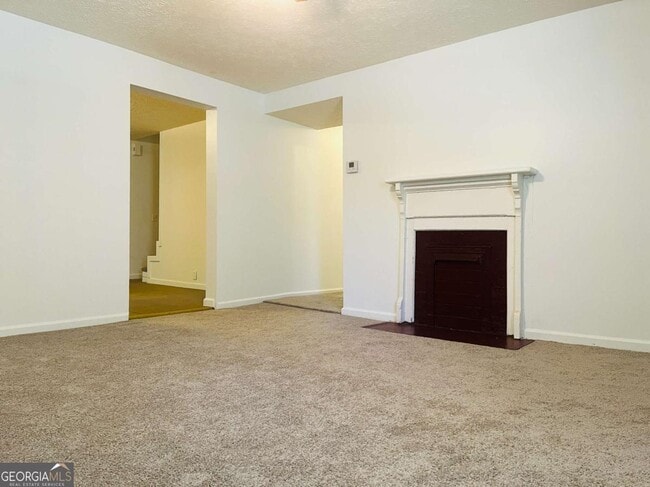 Building Photo - 615 Chattahoochee St