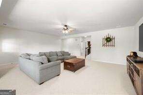Building Photo - 496 Spring View Dr