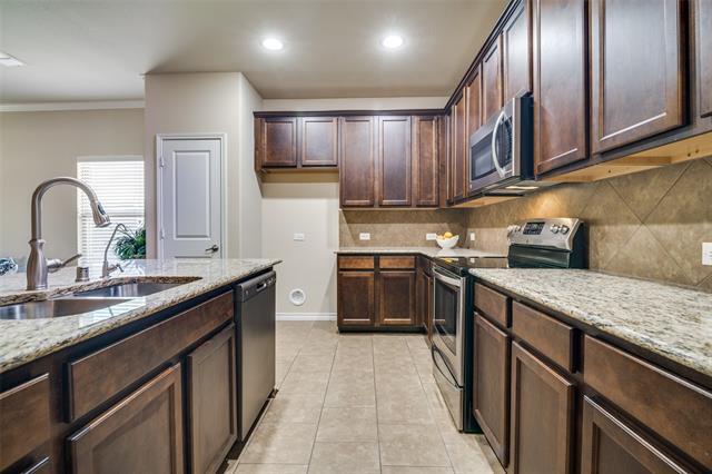 Building Photo - 2520 Sabine Cir