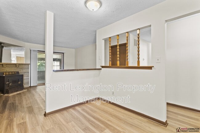 Building Photo - 3186 Beaver Creek Dr