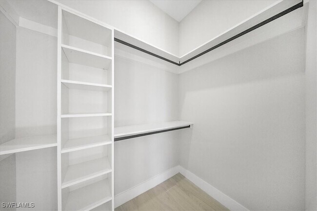 Building Photo - 1123 NW 40th Pl