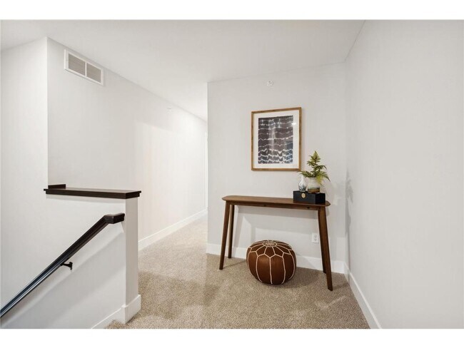 Building Photo - 3411 Douglas Dr N