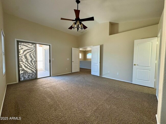 Building Photo - 2344 W White Feather Ln