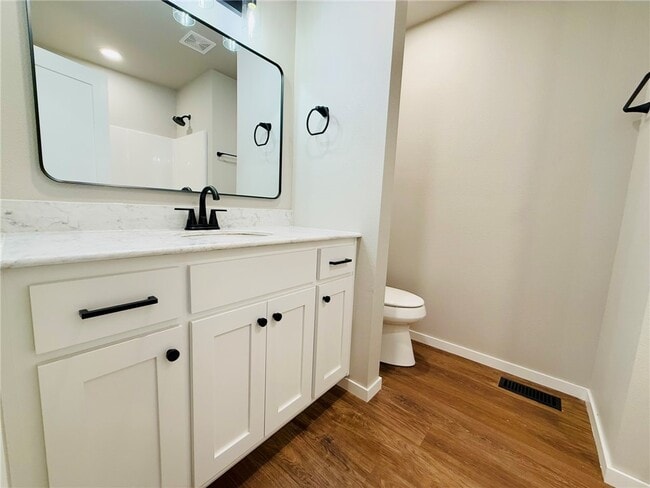 Building Photo - 1304 NW 10th St