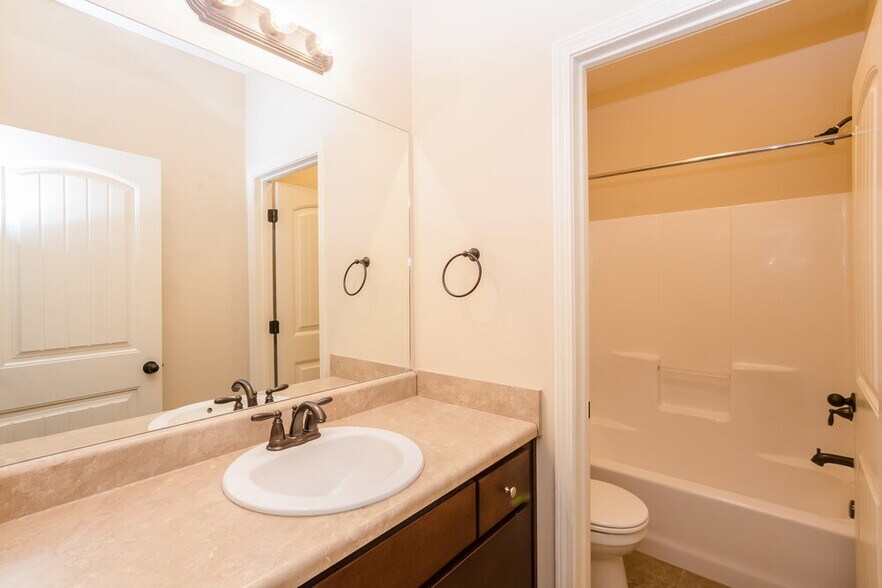 Building Photo - 6156 Trail Creek Ln